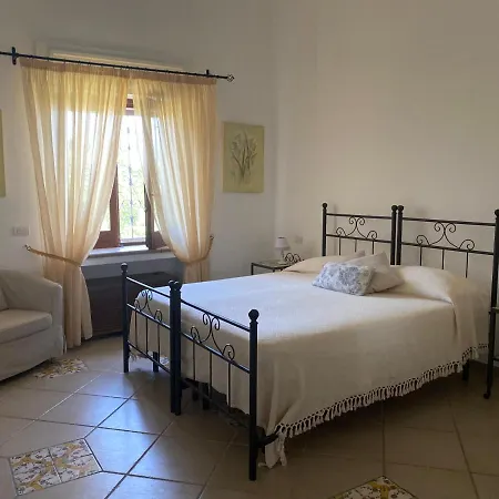 Il Vicolo 4* Anacapri (Isola di Capri)