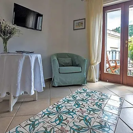 Il Vicolo Bed & Breakfast 4*