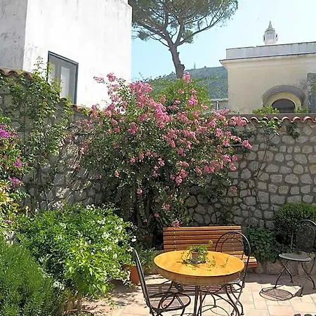 Nocleg ze śniadaniem Il Vicolo Anacapri (Isola di Capri)