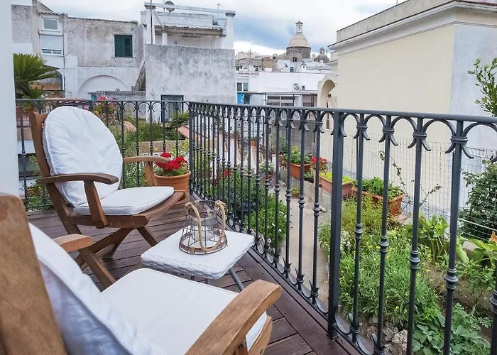 Il Vicolo Bed and Breakfast Ανακάπρι