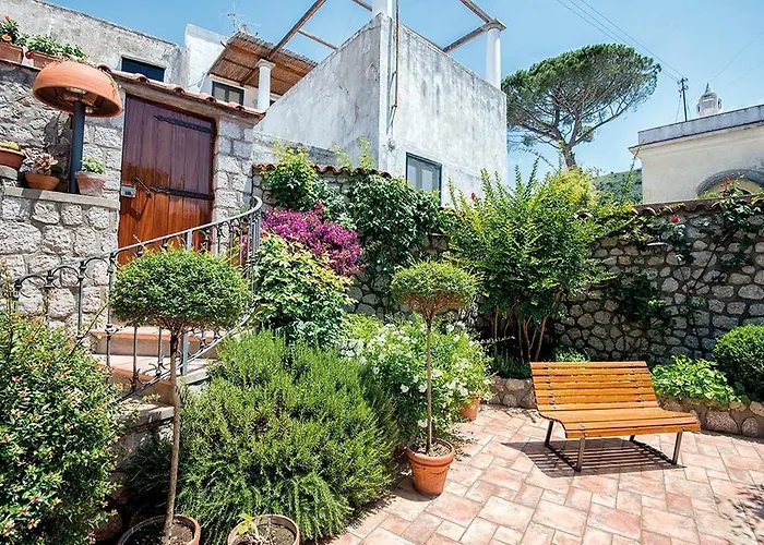 Il Vicolo Bed and Breakfast Ανακάπρι